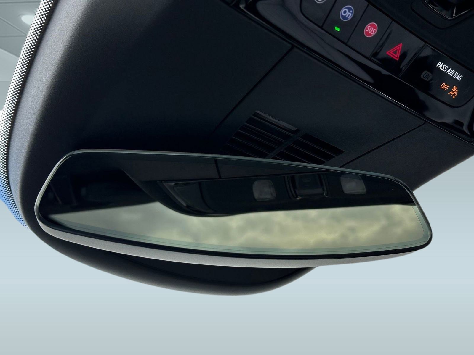 New 2026 Cadillac Lyriq Sport image 19