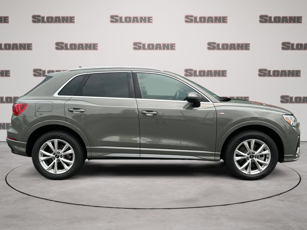 Certified 2025 Audi Q3 2.0T Premium AWD/4WD image 6