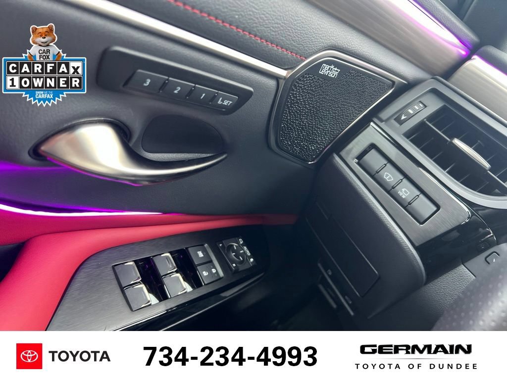 Used 2025 Lexus ES 350 F Sport w/ Accessory Package (Z1) FWD image 17