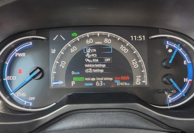 Certified 2024 Toyota RAV4 LE AWD/4WD image 11