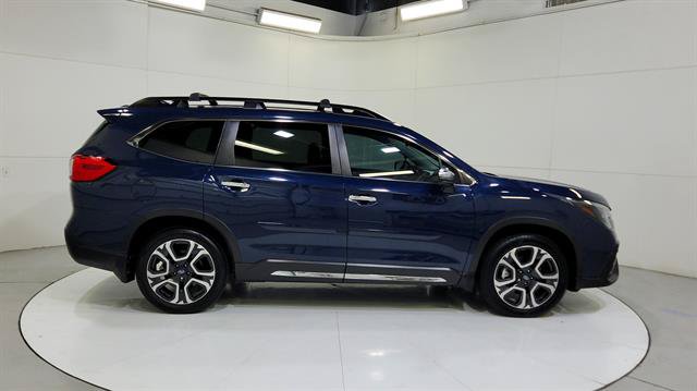 Used 2023 Subaru Ascent Touring AWD/4WD image 9