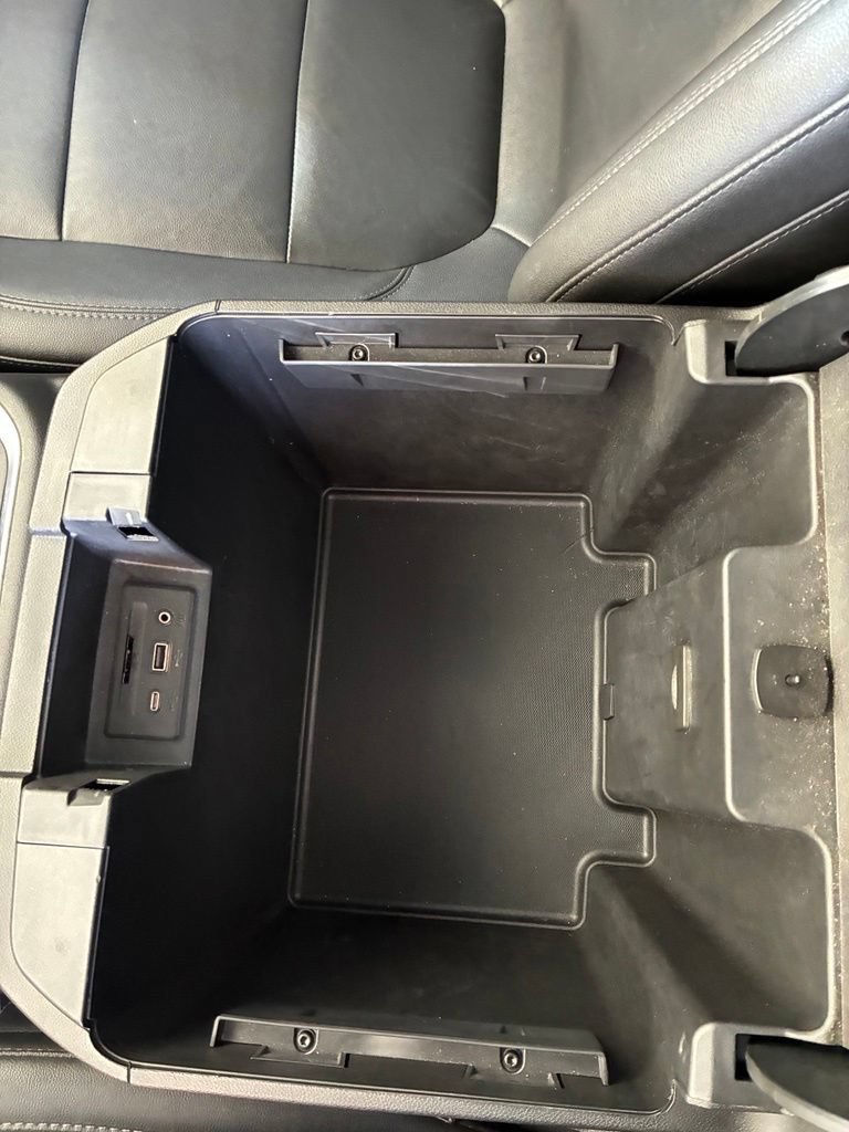 Used 2021 Chevrolet Silverado 1500 LT Trail Boss w/ Convenience Package II AWD/4WD image 18
