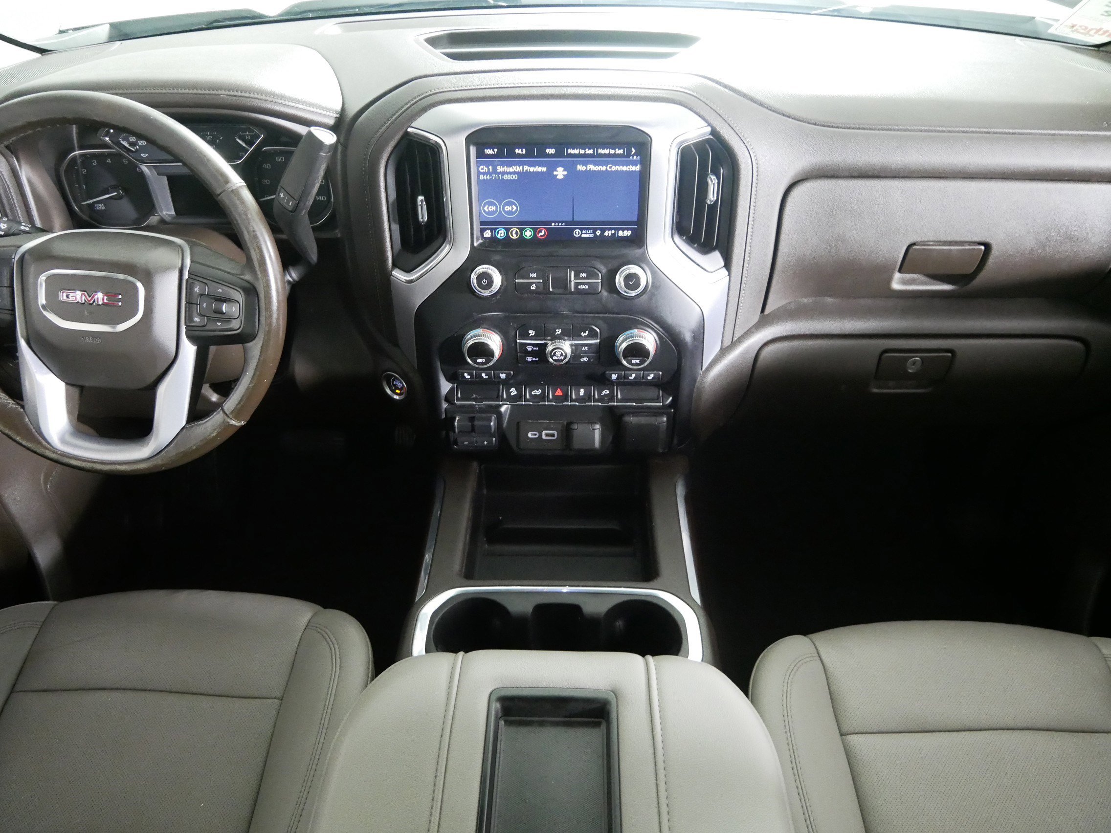 Certified 2021 GMC Sierra 3500 SLT w/ SLT Convenience Package AWD/4WD image 10