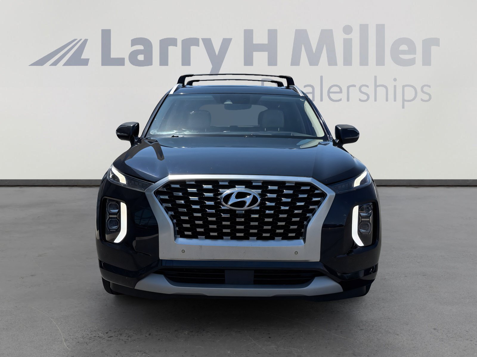 Used 2022 Hyundai Palisade Limited FWD image 8