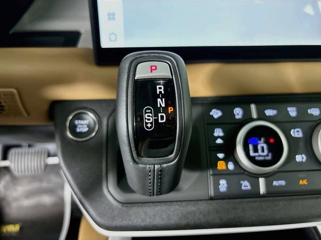 New 2025 Land Rover Defender 130 S AWD/4WD image 18