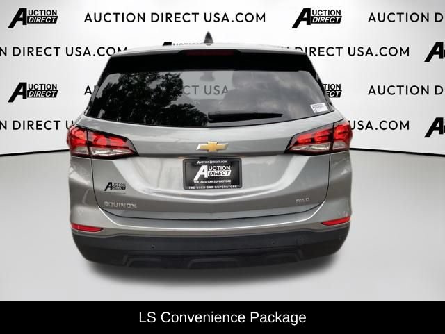 Used 2023 Chevrolet Equinox LS w/ LS Convenience Package AWD/4WD image 5