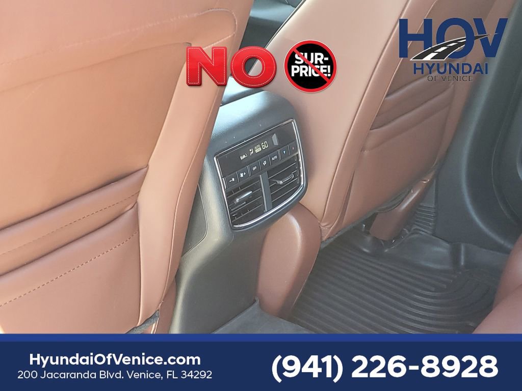 Used 2017 MAZDA CX-9 Signature AWD/4WD image 16