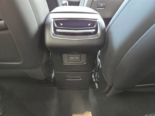 Used 2024 Cadillac XT6 Premium Luxury AWD/4WD image 11