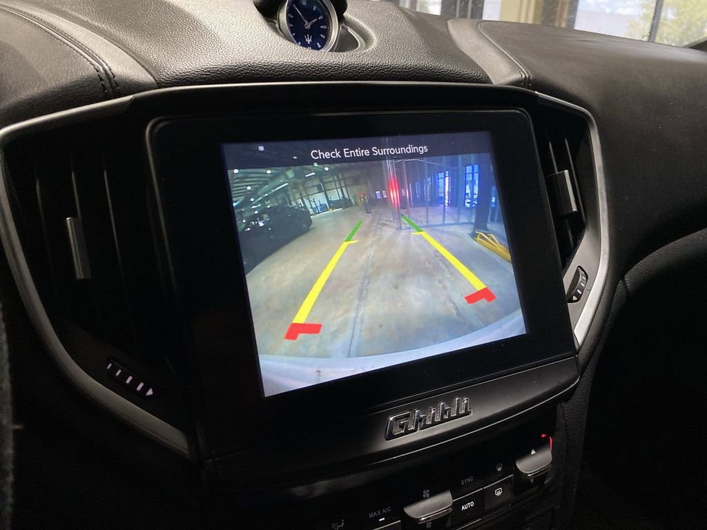 Used 2017 Maserati Ghibli S image 4