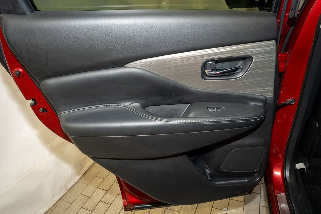 Used 2017 Nissan Murano Platinum w/ Platinum Technology Package image 11
