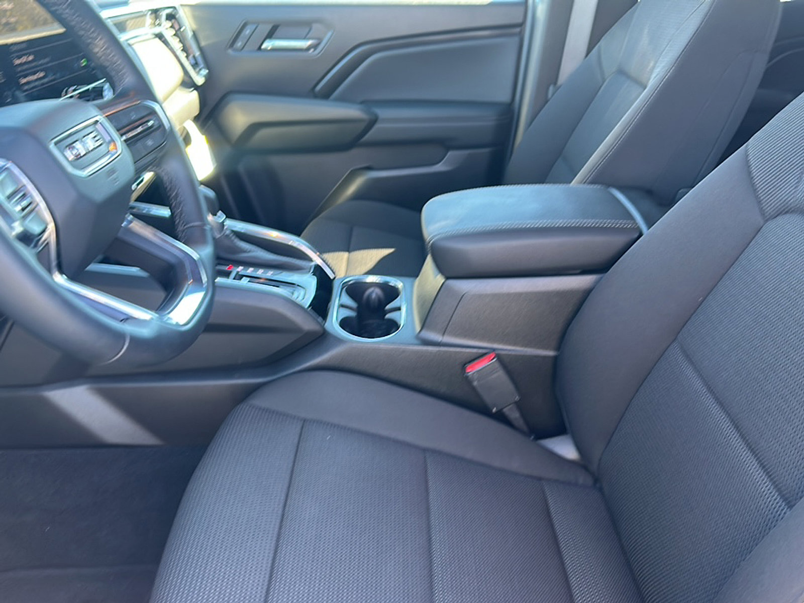 New 2026 GMC Canyon Elevation w/ Convenience Package image 10