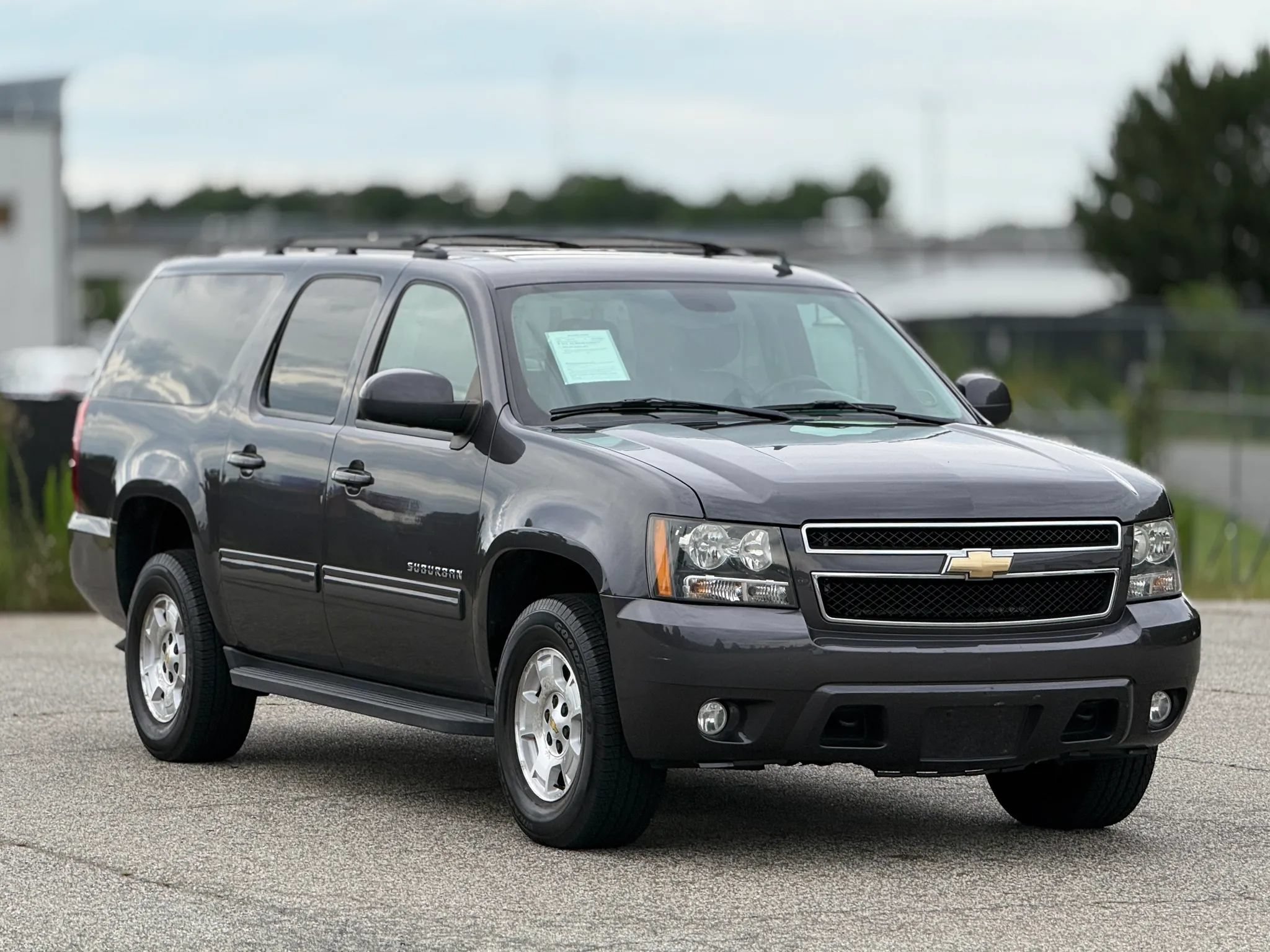 Used 2011 Chevrolet Suburban LT w/ Luxury Package
