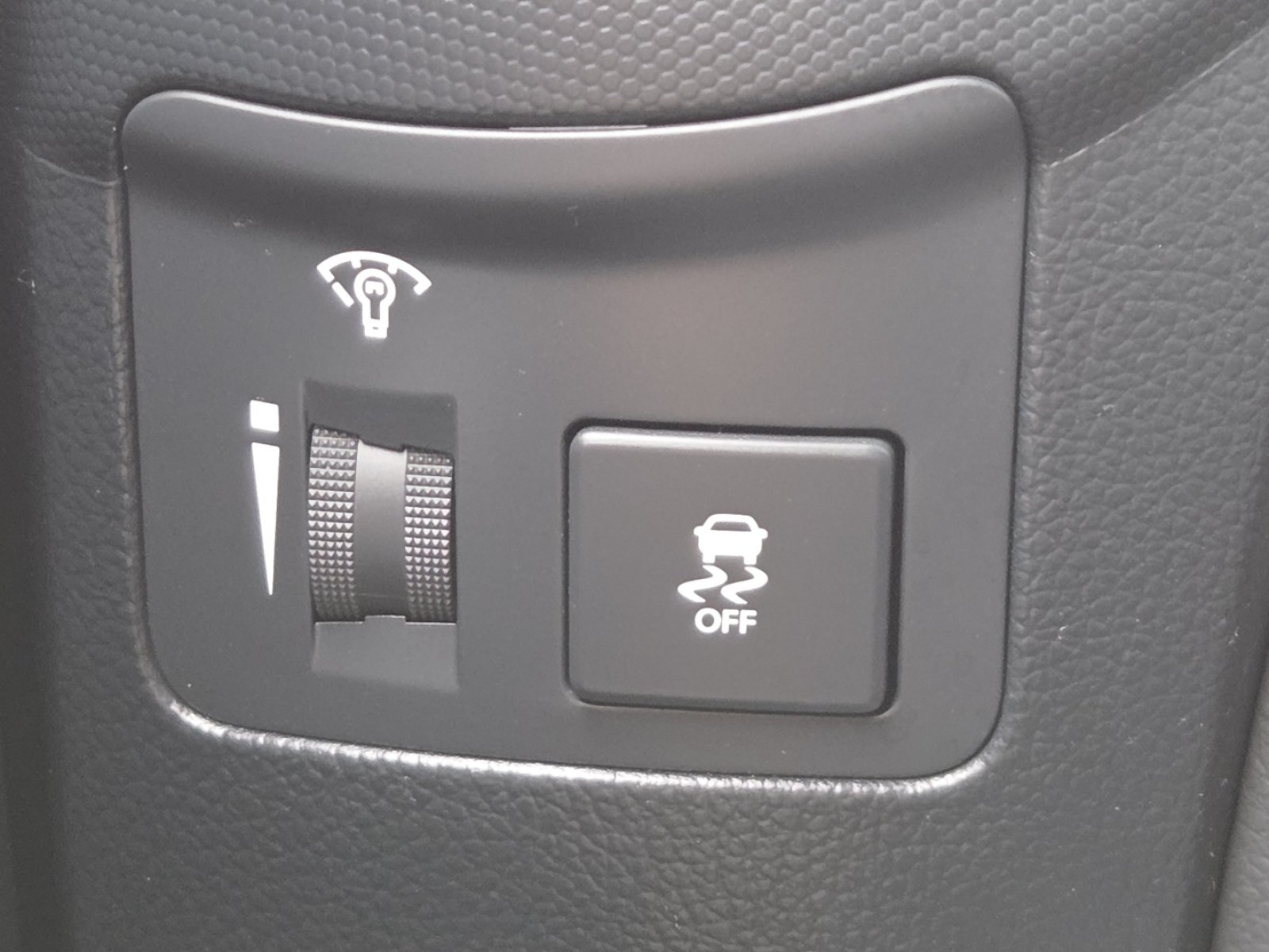 Used 2013 Kia Soul + FWD image 31