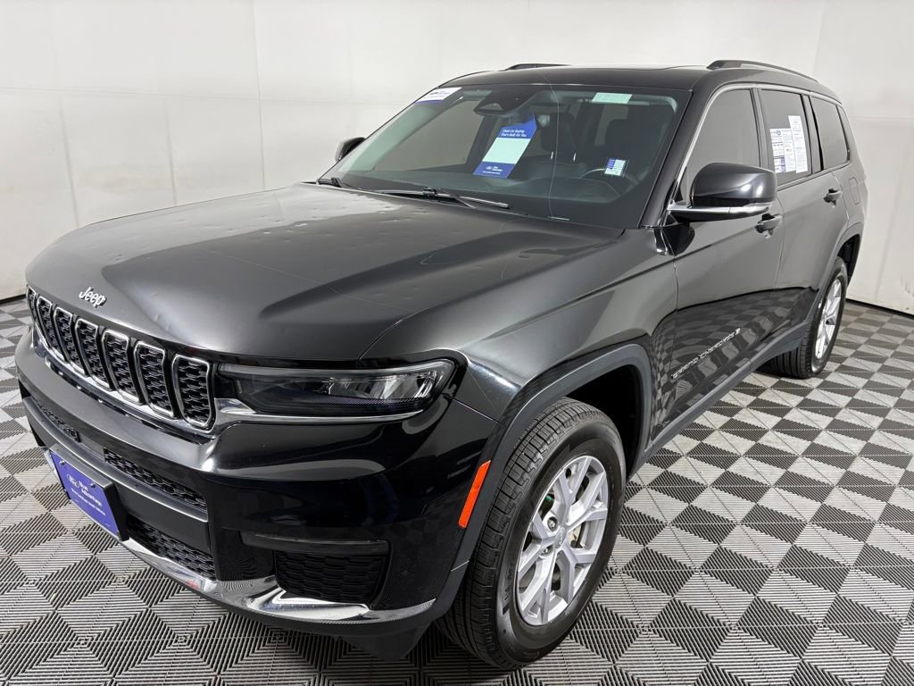 Used 2022 Jeep Grand Cherokee L Limited image 3