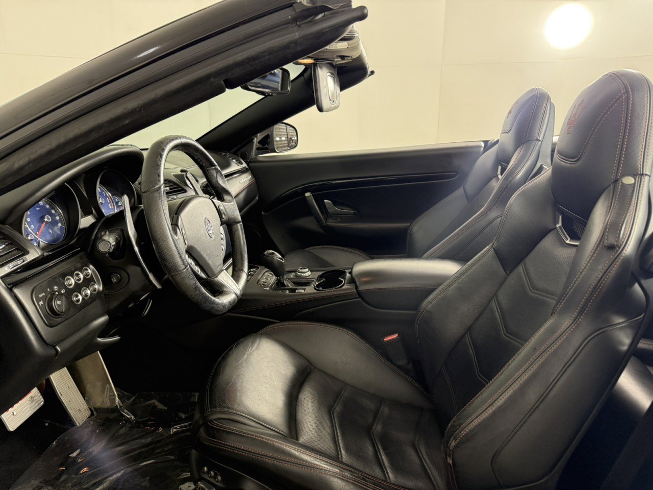 Used 2018 Maserati GranTurismo Sport image 19