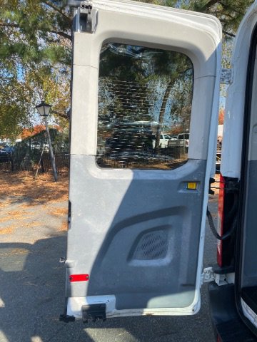 Used 2016 Ford Transit 350 XL image 13