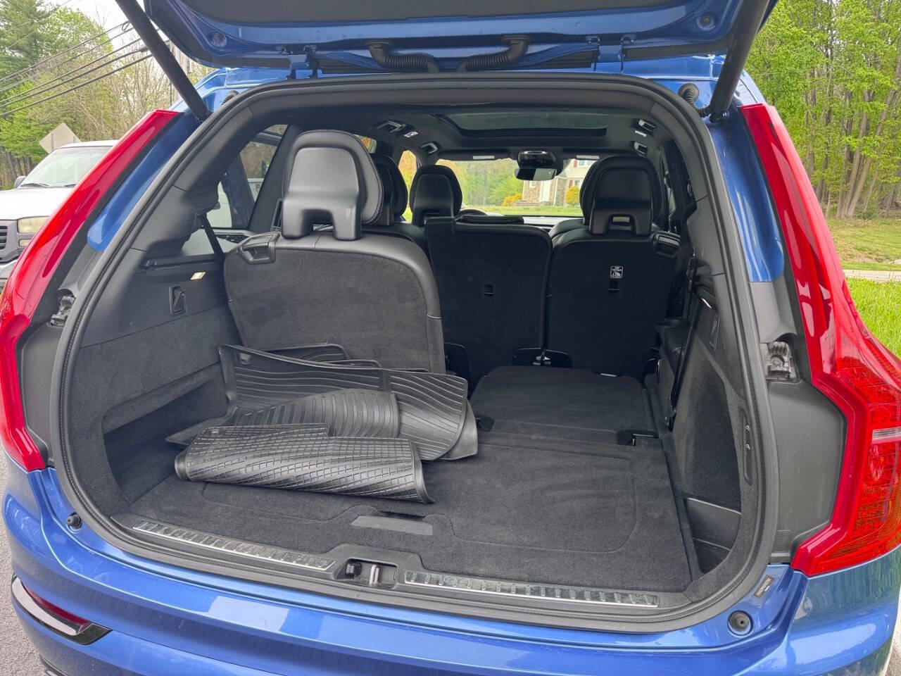 Used 2016 Volvo XC90 T6 R-Design AWD/4WD image 12