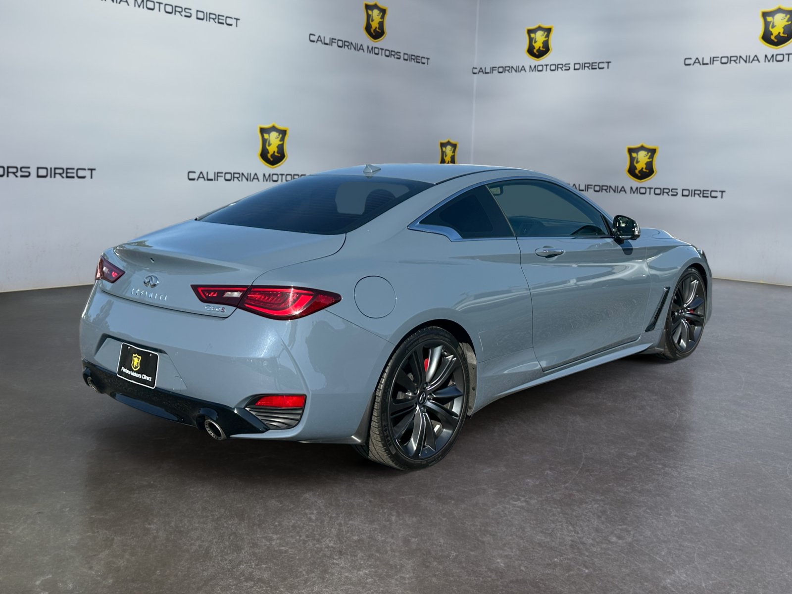 Used 2022 INFINITI Q60 Red Sport 400 w/ Cargo Package RWD image 5