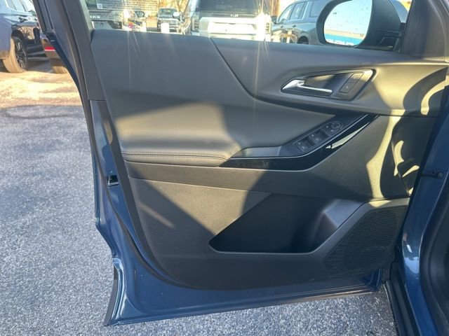 New 2026 Chevrolet Equinox LT image 11