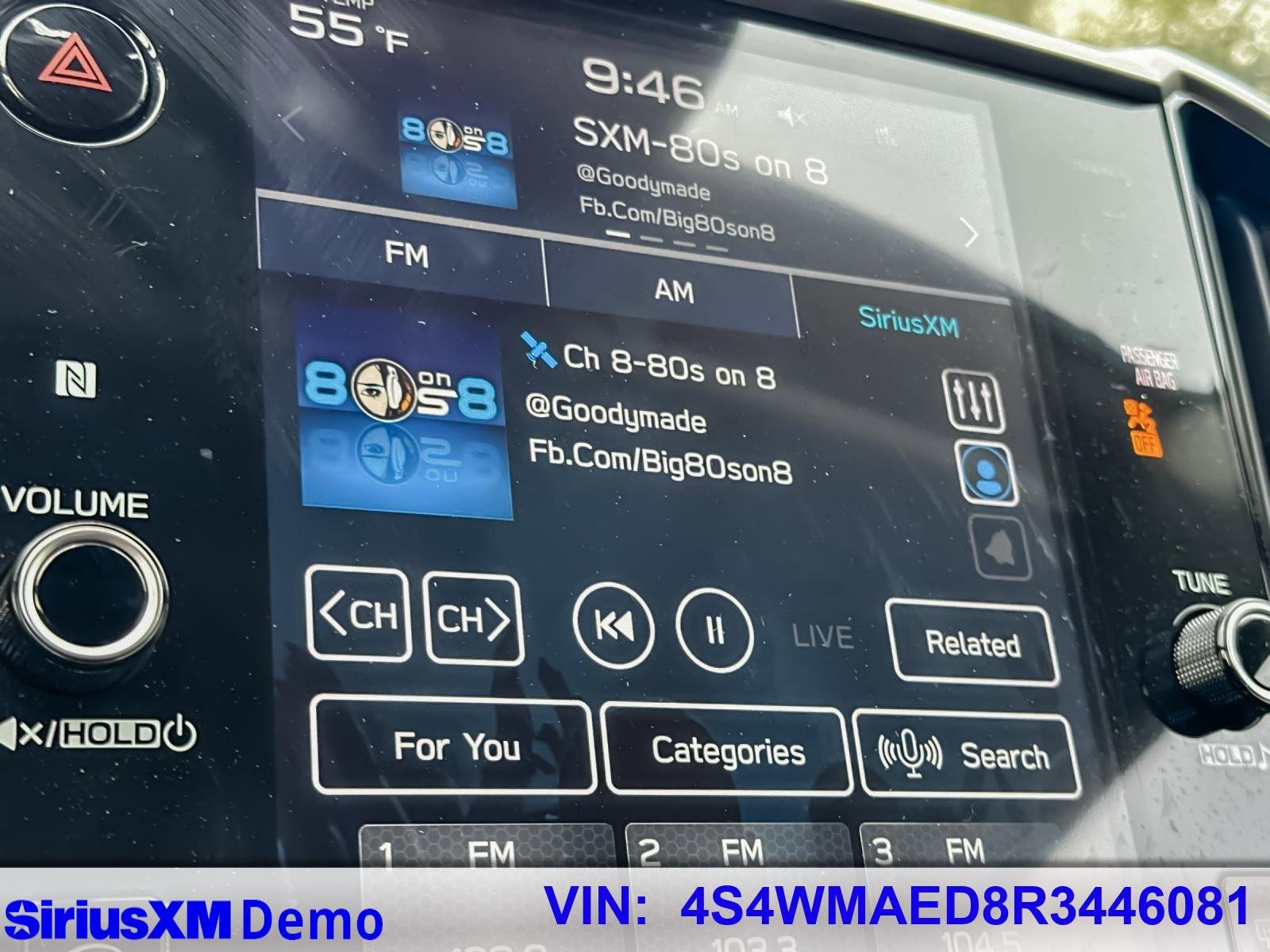 Used 2024 Subaru Ascent Premium w/ Convenience Package image 29