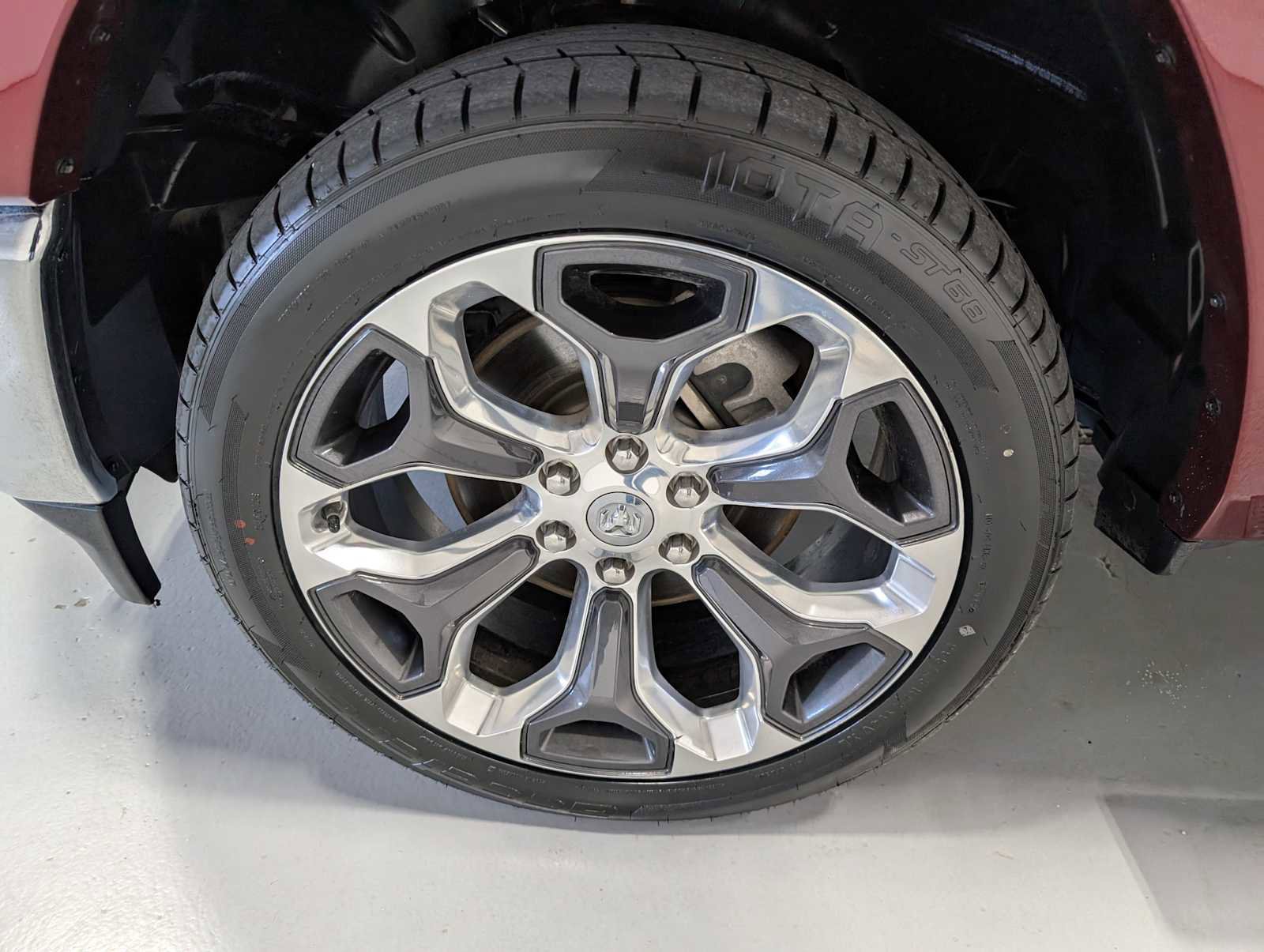 Used 2021 RAM 1500 Limited AWD/4WD image 3