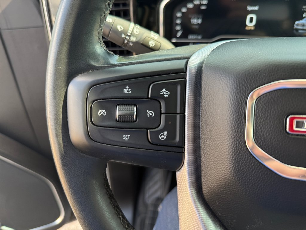 Used 2023 GMC Sierra 1500 SLT AWD/4WD image 11