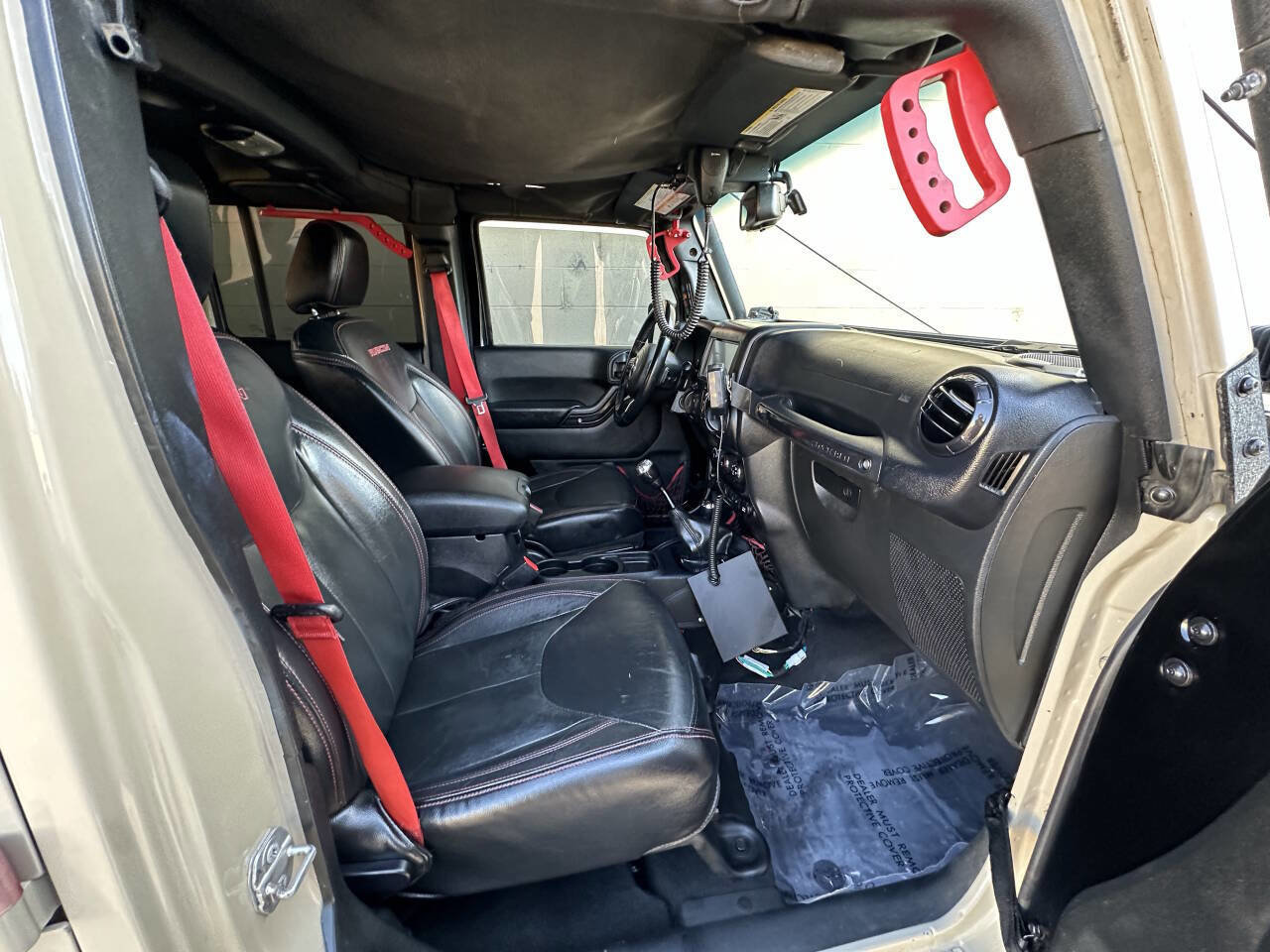 Used 2017 Jeep Wrangler Unlimited Rubicon image 20