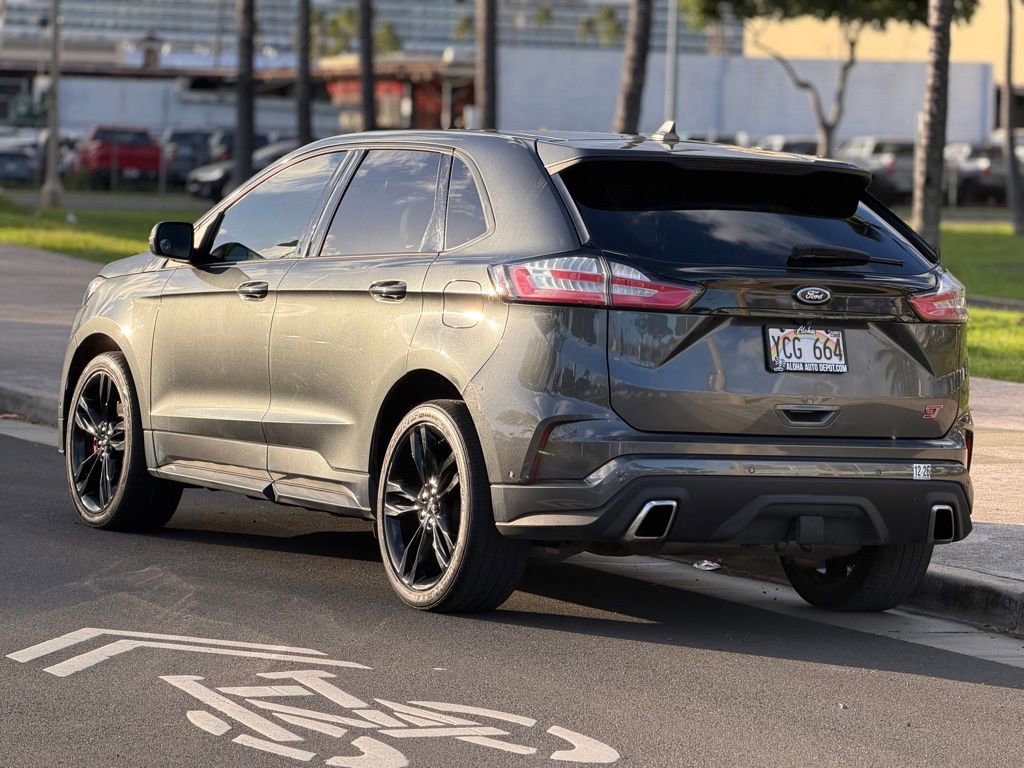 Used 2019 Ford Edge ST w/ Equipment Group 401A image 3