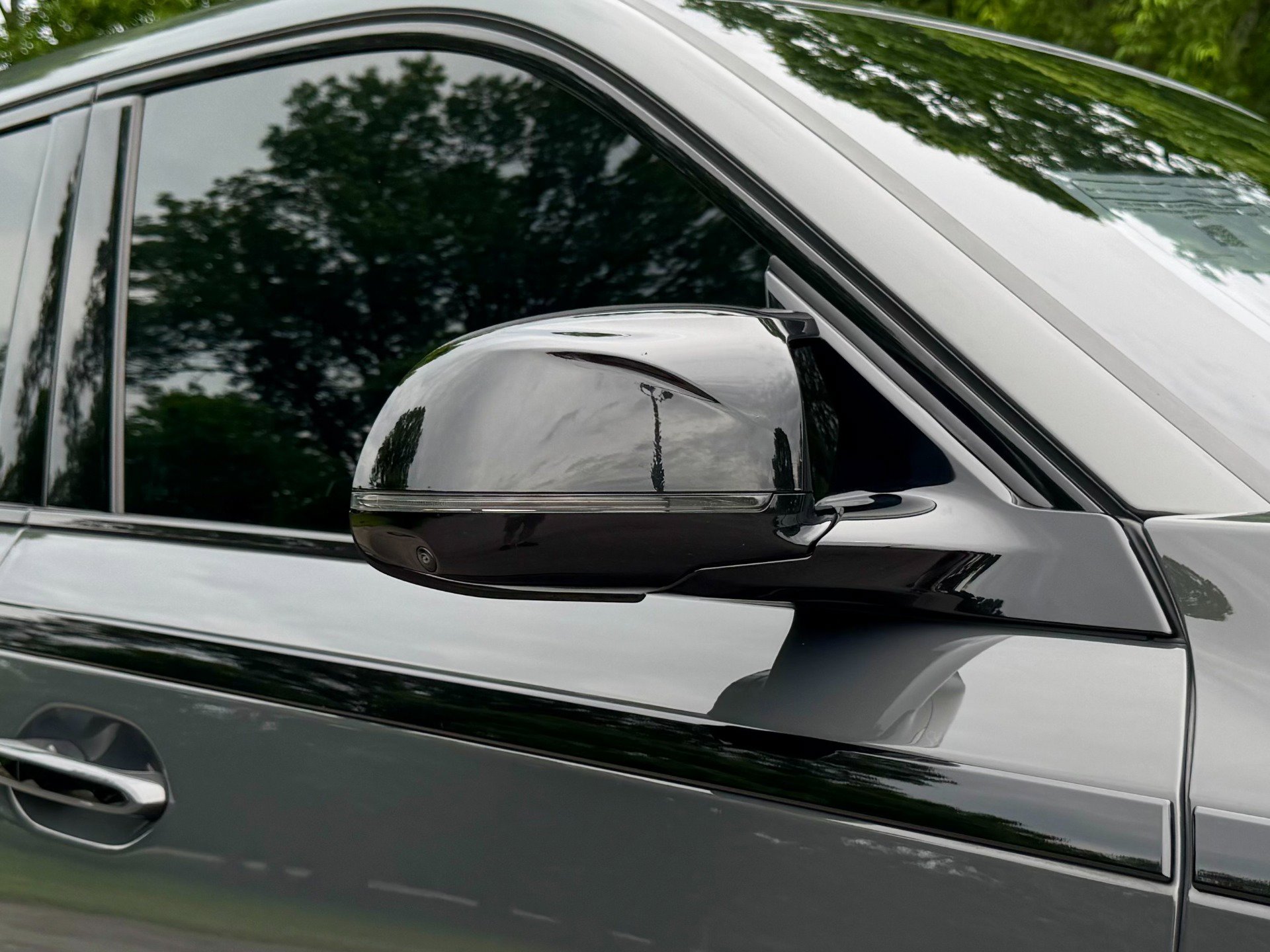 Used 2023 BMW XM image 52