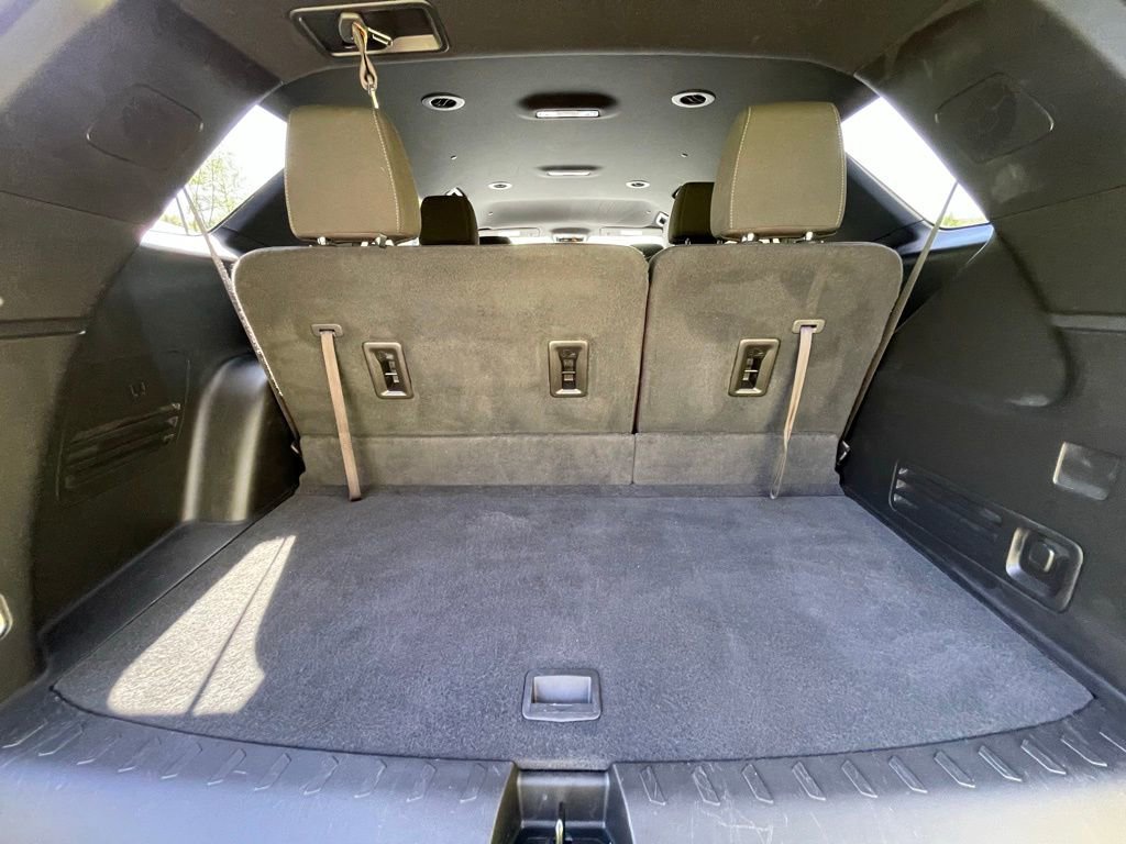 Certified 2023 Chevrolet Traverse LT AWD/4WD image 18