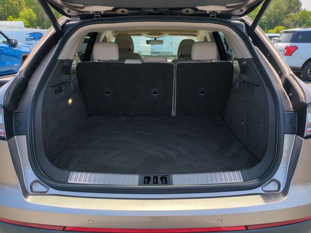Used 2019 Lincoln Nautilus Select w/ Cargo Utility Package FWD image 23