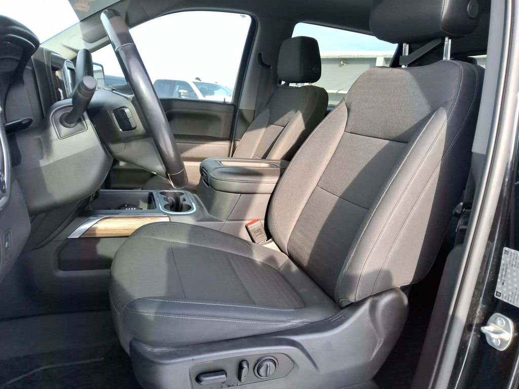 Used 2019 Chevrolet Silverado 1500 RST AWD/4WD image 12