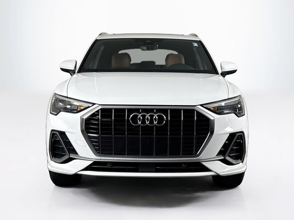 Used 2022 Audi Q3 2.0T Premium w/ Convenience Package AWD/4WD image 8