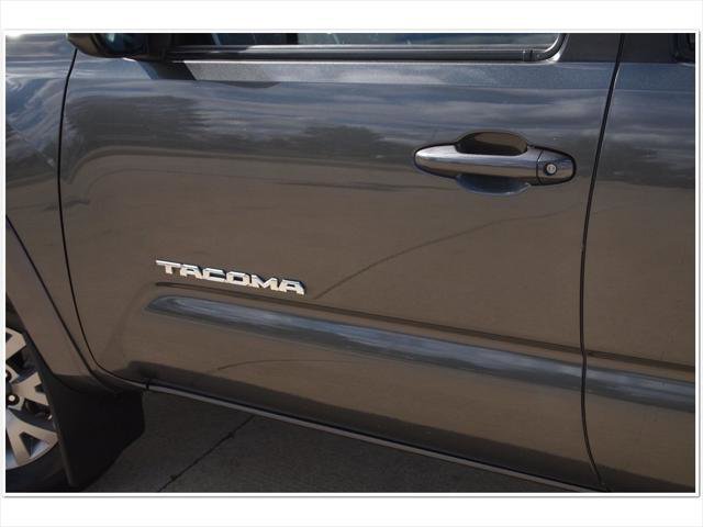 Certified 2019 Toyota Tacoma SR5 image 29