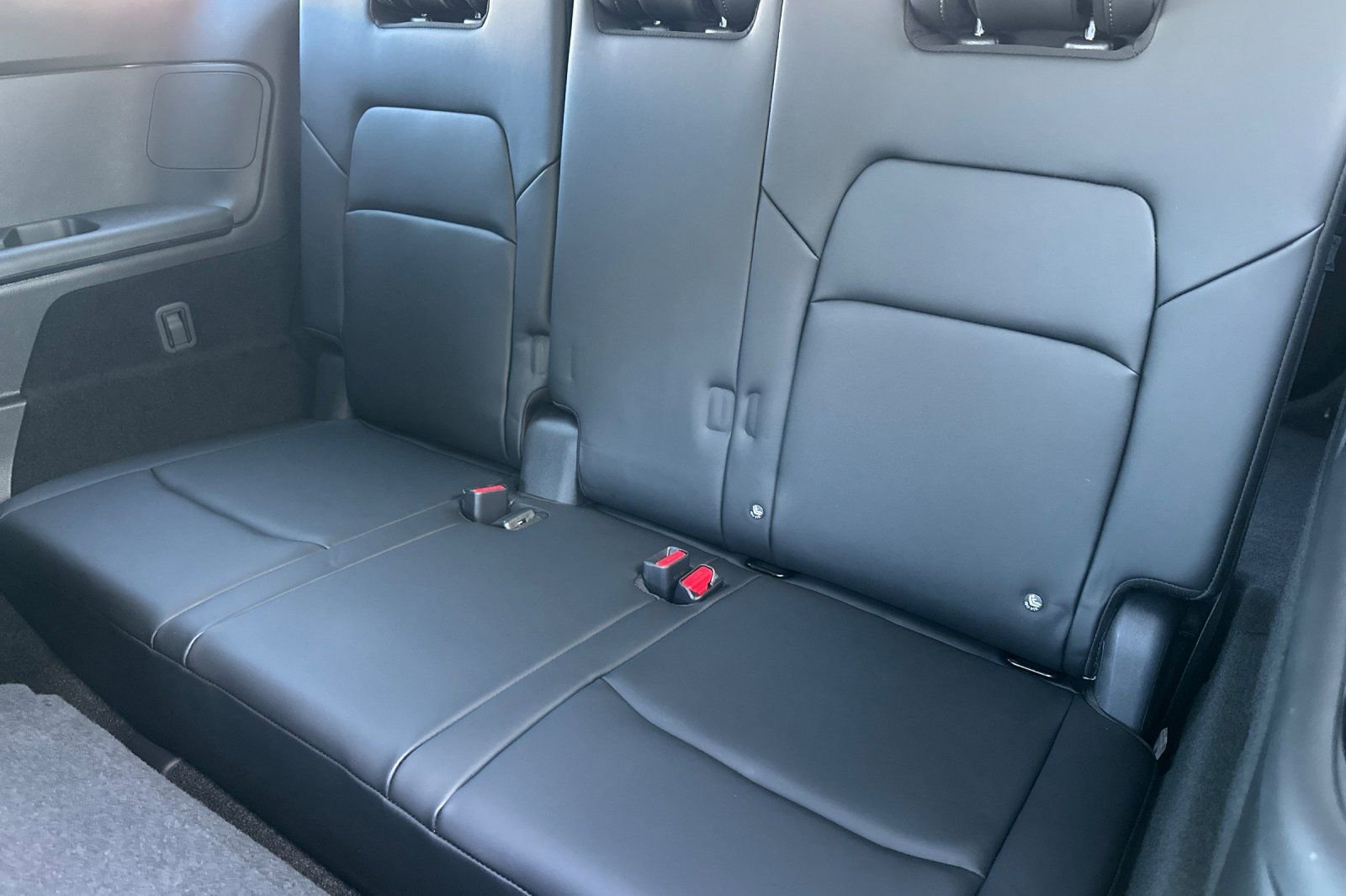 New 2026 Nissan Pathfinder SL image 12