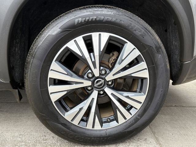 Certified 2023 Nissan Rogue SV image 13