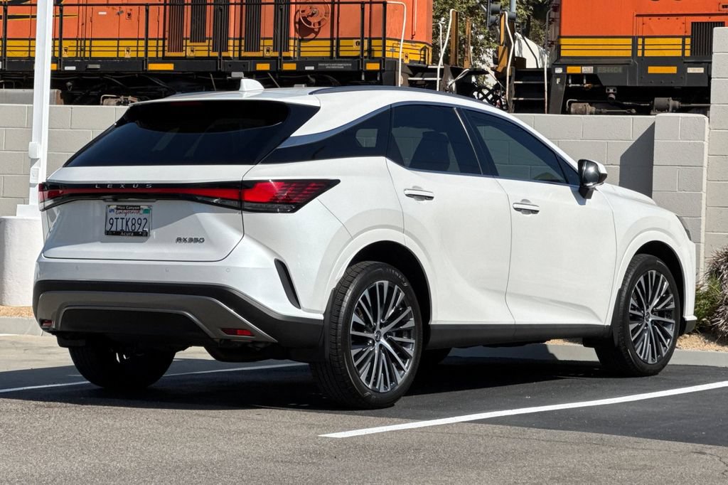 Used 2025 Lexus RX 350 Premium Plus w/ Accessory Package (Z1) FWD image 7