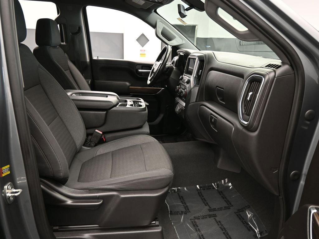 Used 2021 Chevrolet Silverado 1500 RST image 44