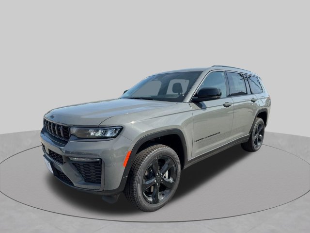New 2027 Jeep Grand Cherokee L Limited w/ Limited Altitude Package AWD/4WD image 9