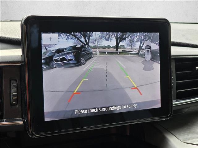 Used 2021 Ford Explorer XLT w/ Equipment Group 202A image 24