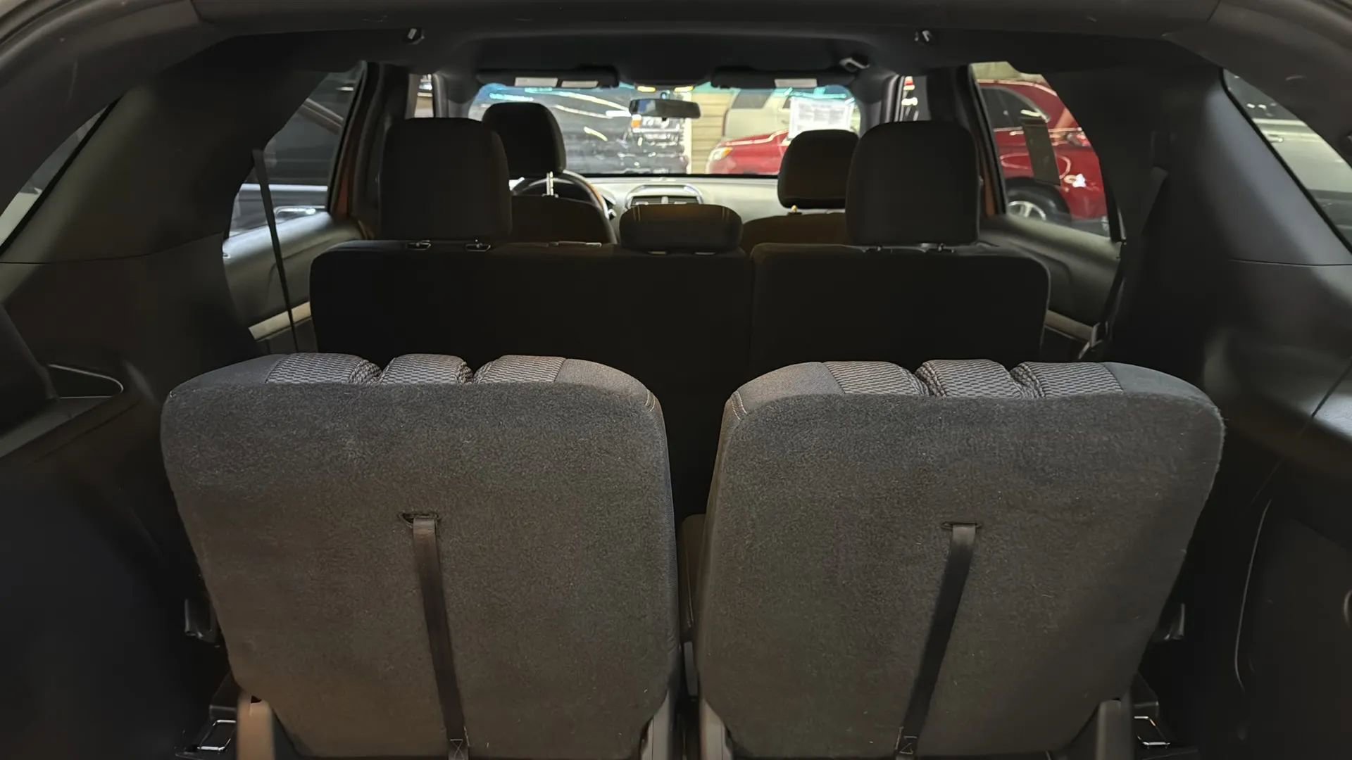 Used 2017 Ford Explorer XLT FWD image 19