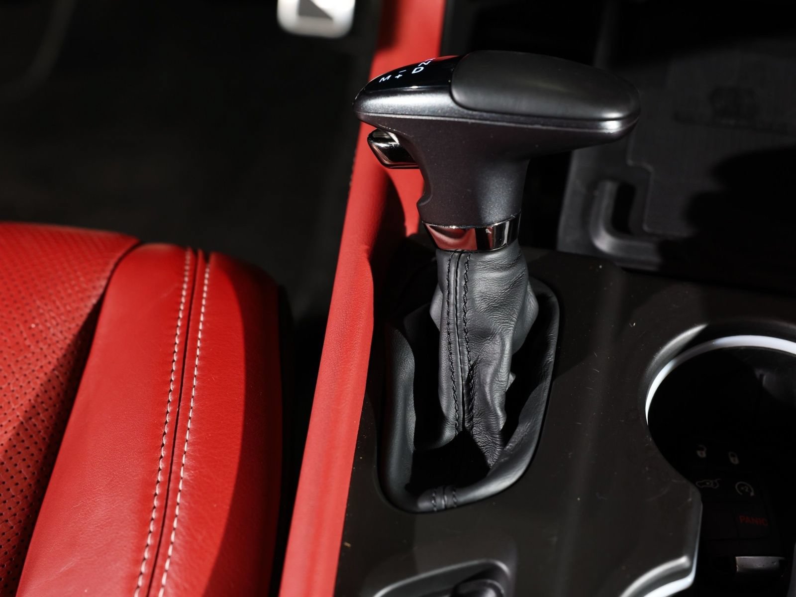Used 2021 Dodge Durango SRT w/ Premium Interior Group AWD/4WD image 28