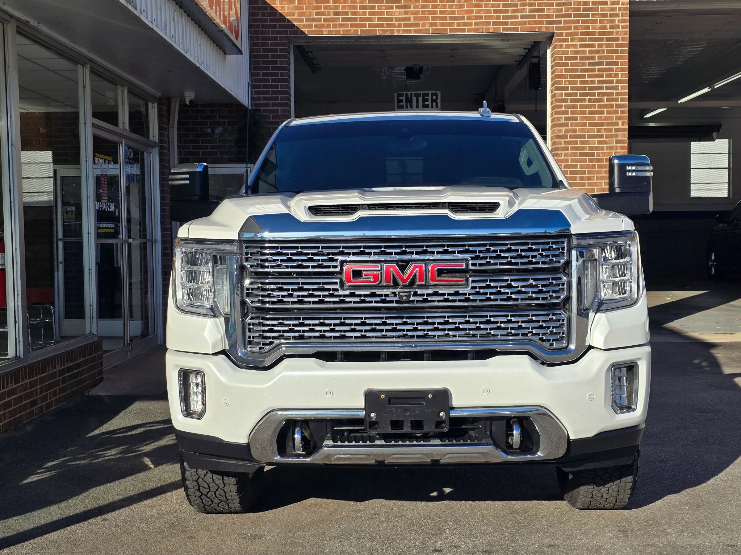Used 2023 GMC Sierra 2500 Denali w/ Denali Ultimate Package image 4