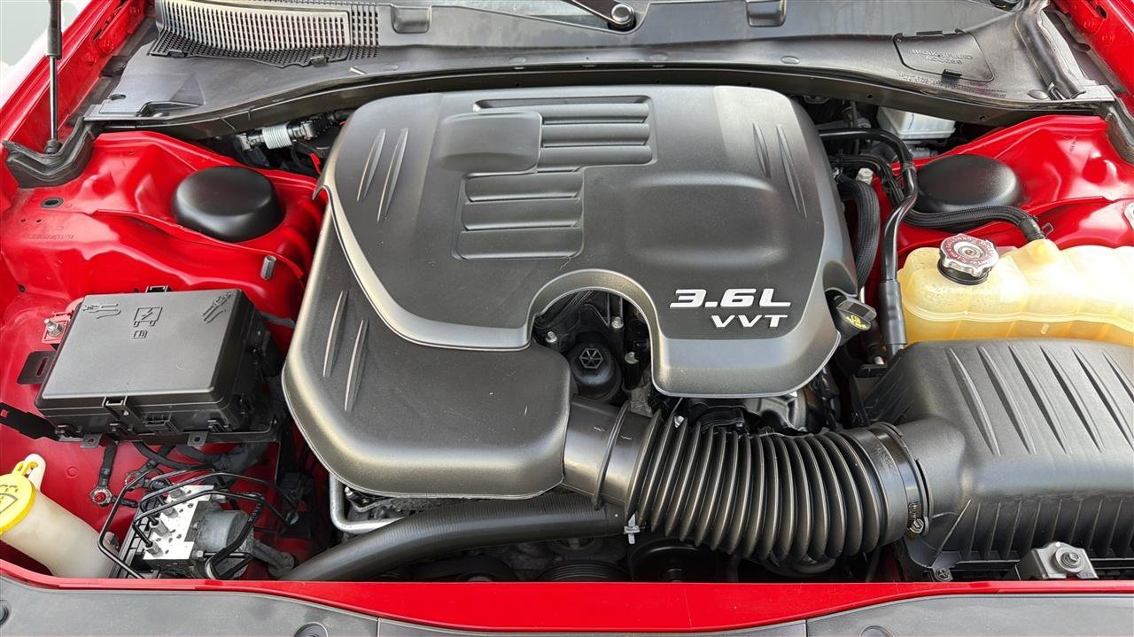 Used 2018 Dodge Charger GT AWD/4WD image 32