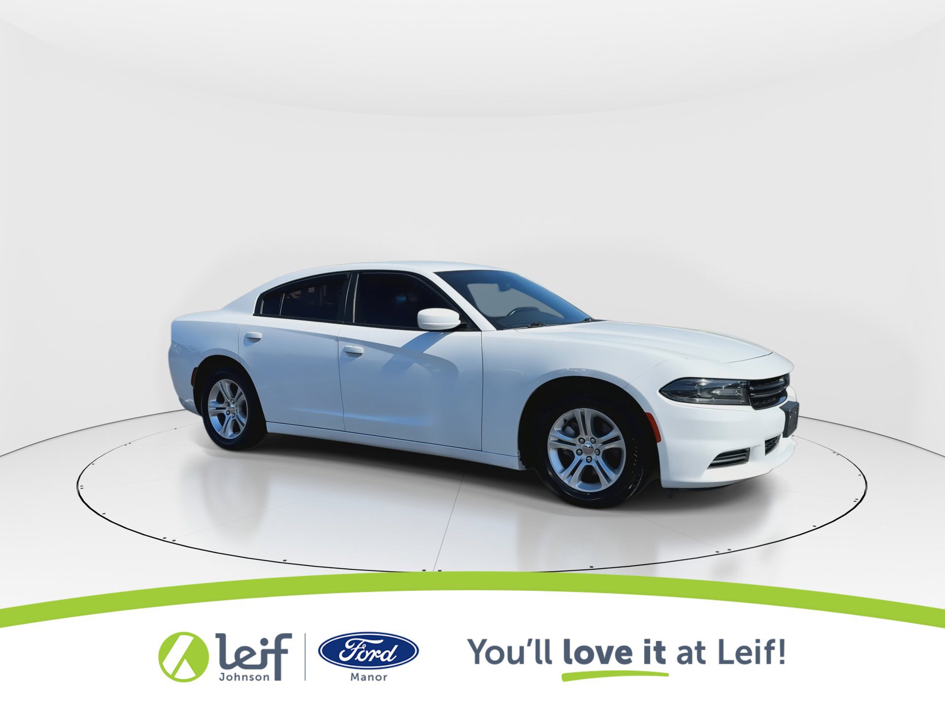 Used 2021 Dodge Charger SXT image 2