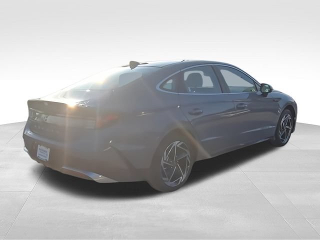 New 2026 Hyundai Sonata SEL FWD image 8