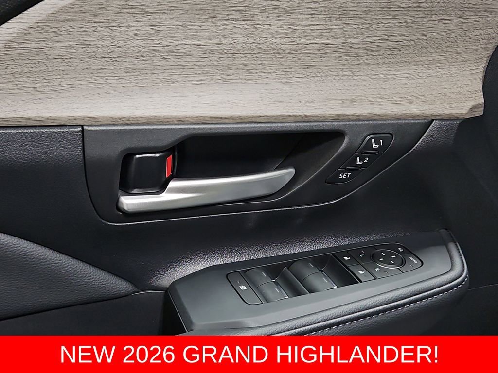 New 2026 Toyota Grand Highlander Platinum image 10