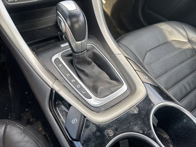 Used 2013 Ford Fusion SE FWD image 21