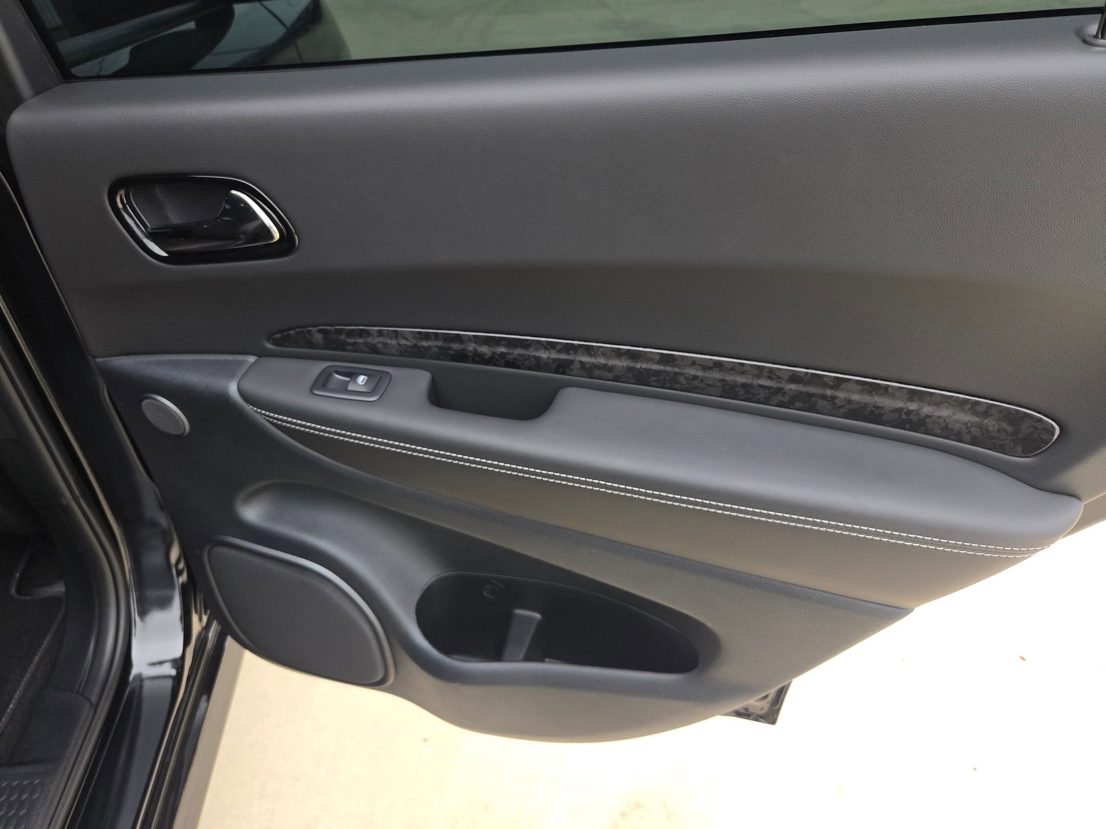 Used 2024 Dodge Durango SRT AWD/4WD image 27