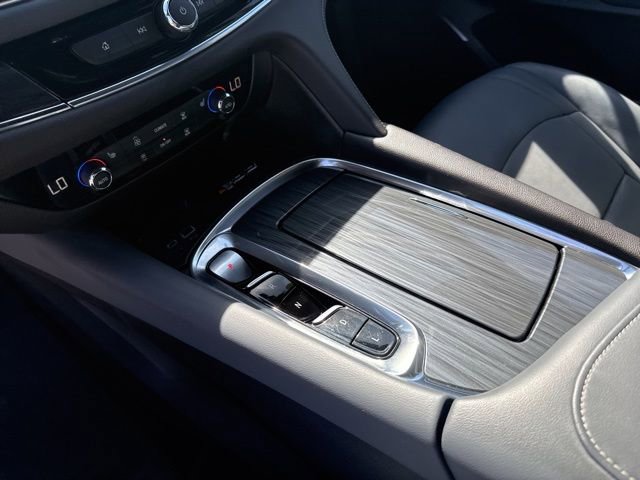 Used 2024 Buick Enclave Essence w/ Sport Touring Edition image 28